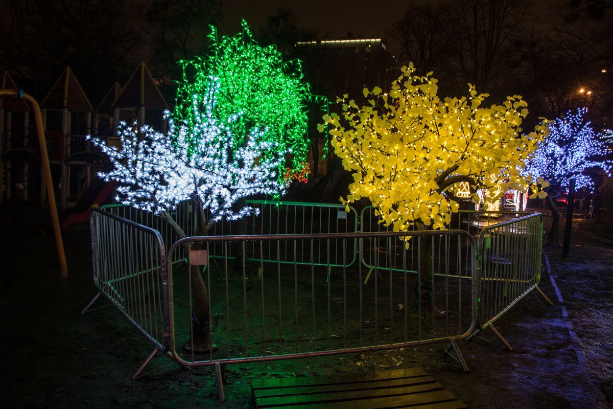 Новогодние деревья - одни из самых популярных скульптур Новогодние деревья - одни из самых популярных скульптур