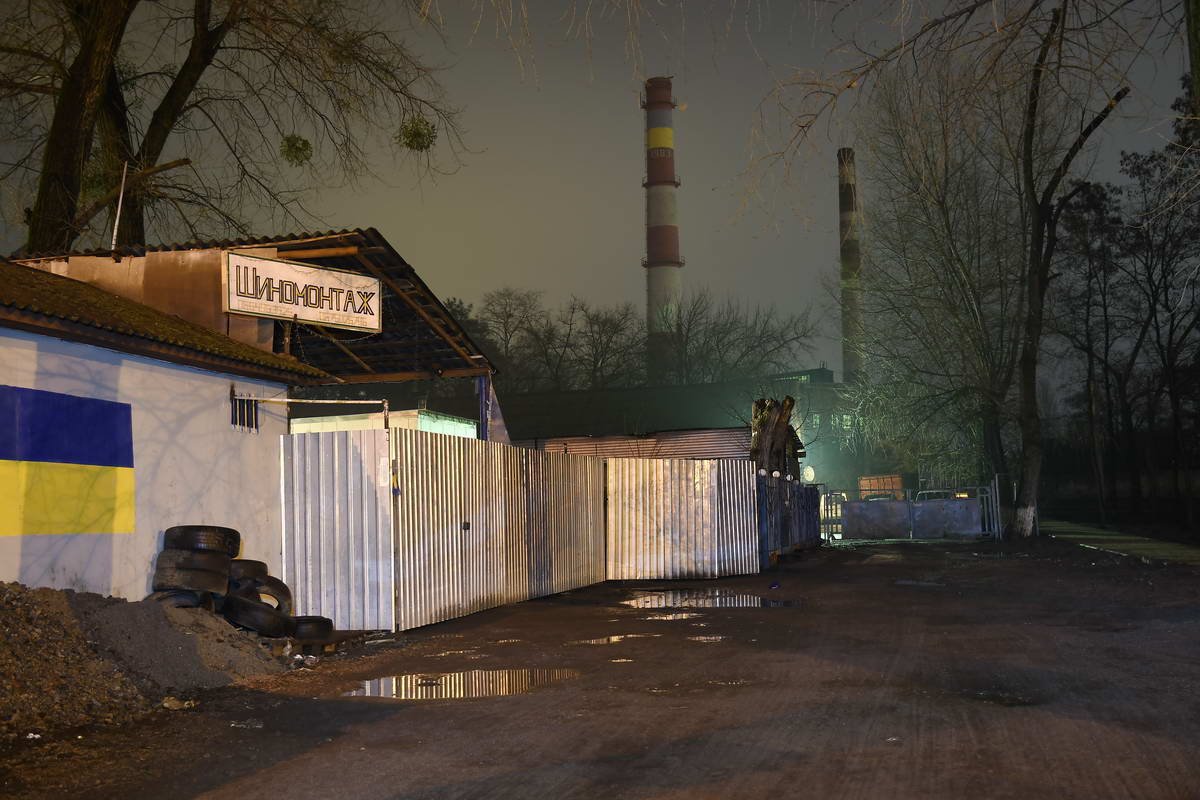 Тишина наблюдается во всех уголках жилого массива