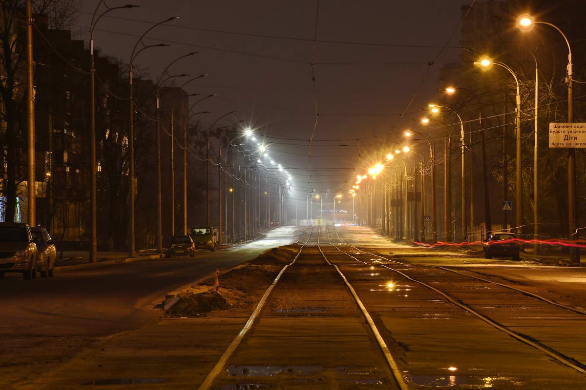 На рельсы снова выйдут трамваи, а на дорогах появятся машины