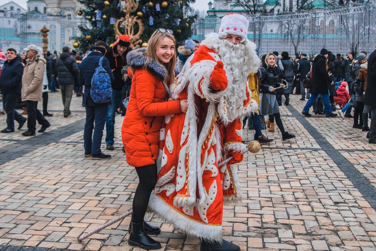 Информатор тоже решил прокатиться с Дедом на посохе Информатор тоже решил прокатиться с Дедом на посохе