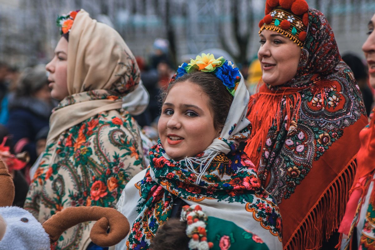Добрий вечір тобі, пане господарю... Добрий вечір тобі, пане господарю...
