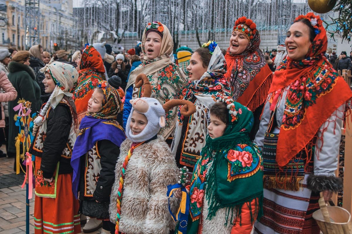 Тут ангели чудяться, рожденного бояться... Тут ангели чудяться, рожденного бояться...