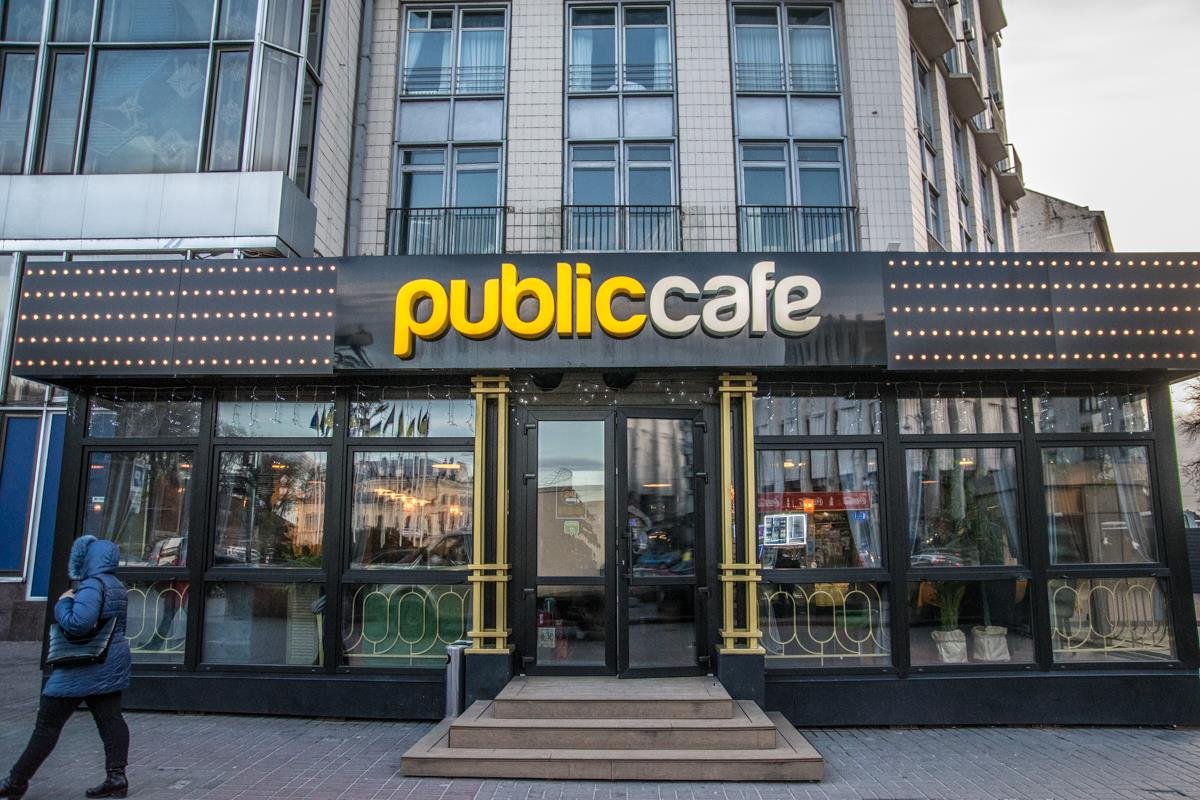 Администратор заведения любезно подсказал как пройти к туалету