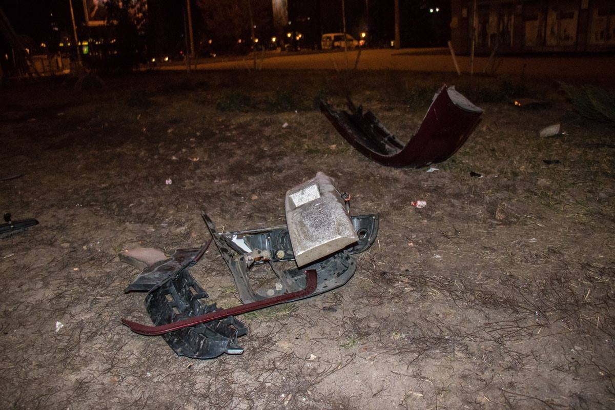 Запчасти летели в разные стороны