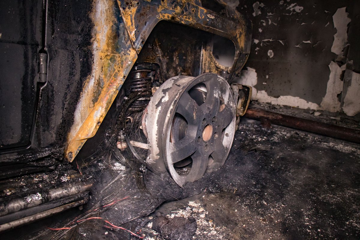 От колес практически ничего не осталось От колес практически ничего не осталось