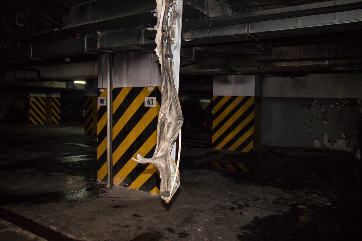 Паркингу также понадобится небольшой ремонт Паркингу также понадобится небольшой ремонт