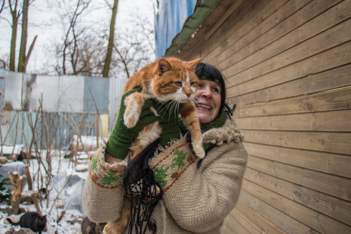 А так с виду не скажешь, что Ярило рад гостям А так с виду не скажешь, что Ярило рад гостям