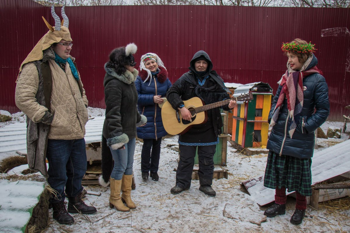 Для котов пели щедровки Для котов пели щедровки
