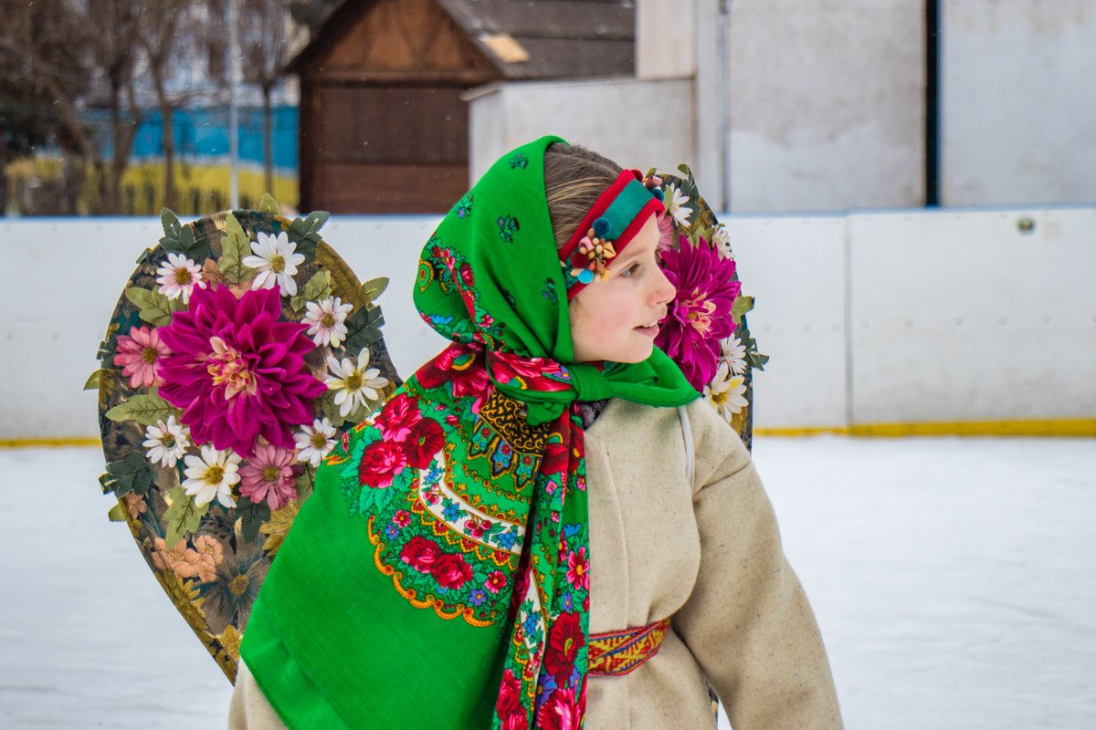 С такими крыльями щедровать интереснее С такими крыльями щедровать интереснее