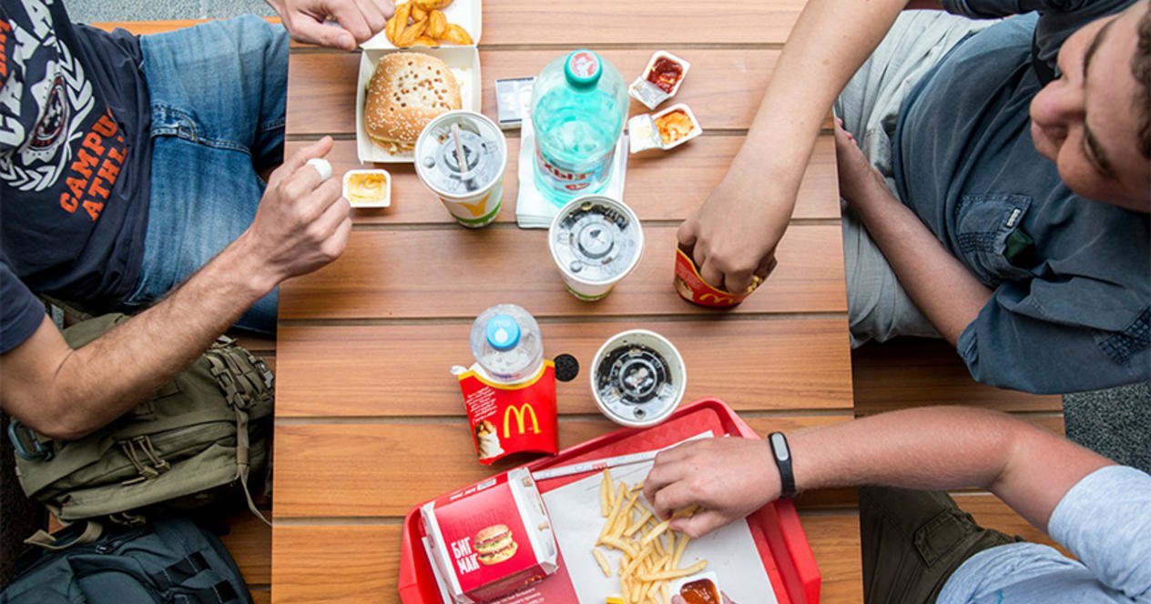 ТОП мест в центре Киева для тех, кто опоздал на последний поезд метро 5