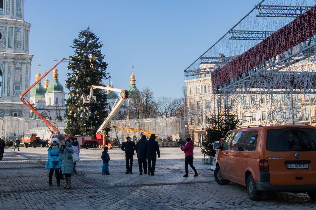 На Софийской становится немного одиноко и пусто На Софийской становится немного одиноко и пусто
