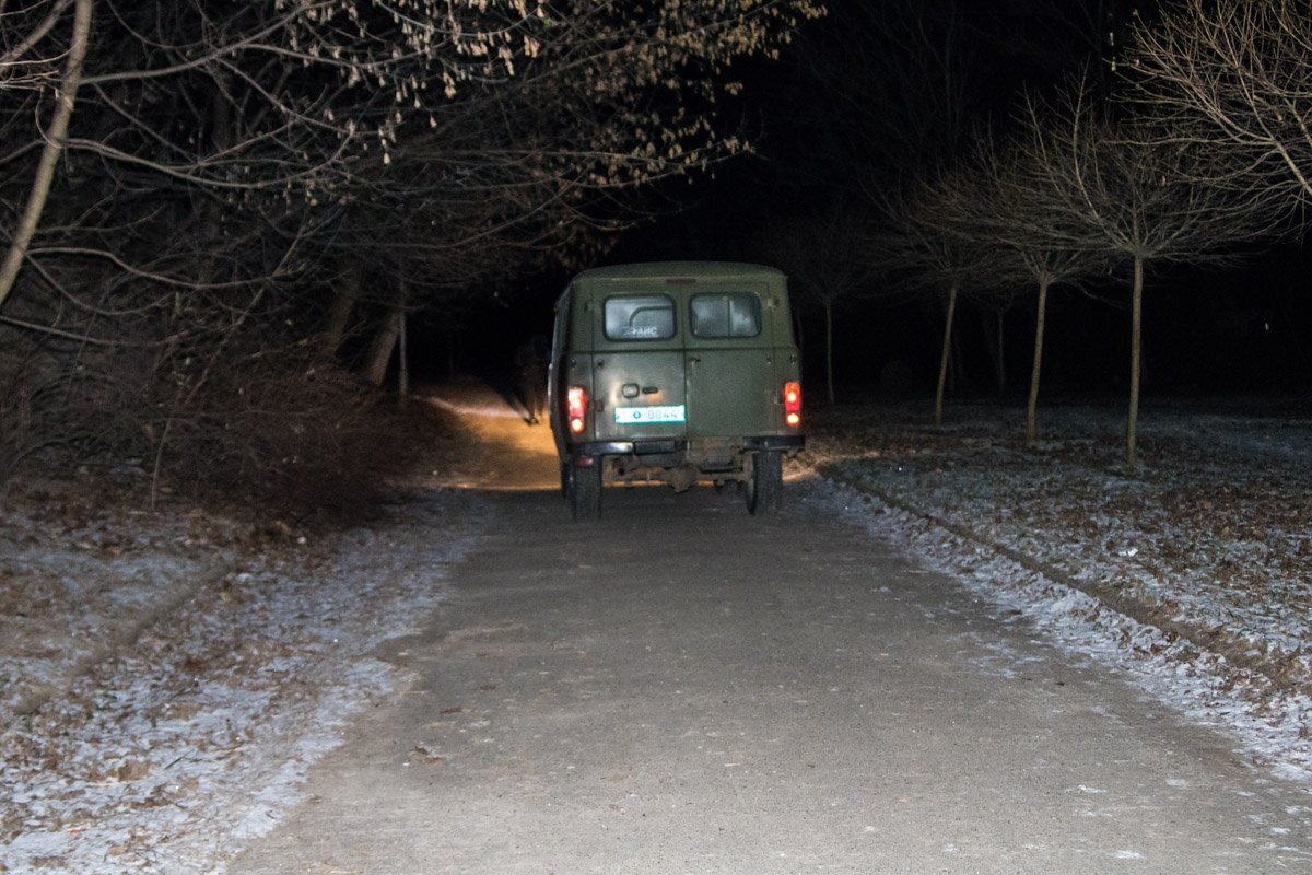 Тело мужчины забрали на экспертизу 