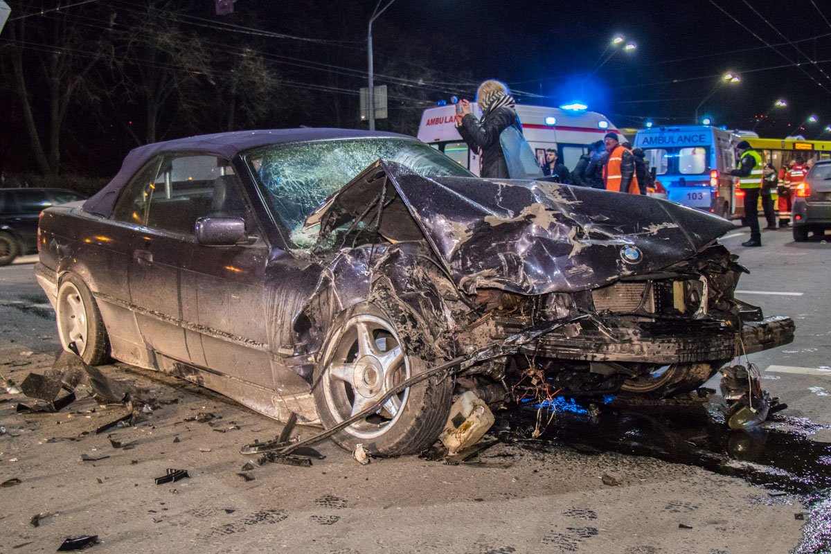 О состоянии пострадавших в ДТП пока ничего неизвестно О состоянии пострадавших в ДТП пока ничего неизвестно