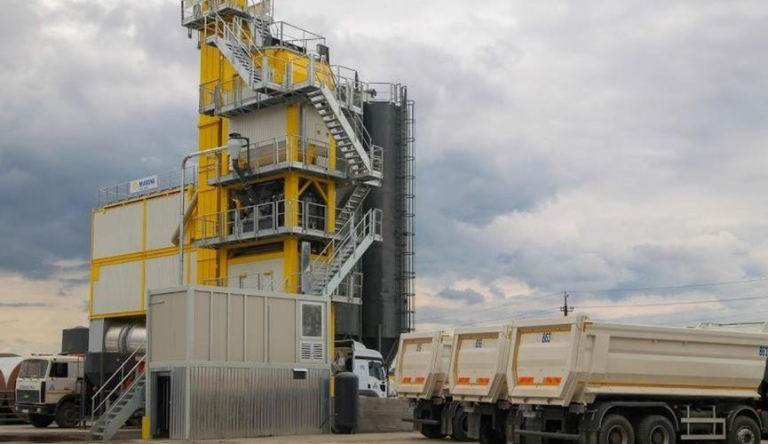 Новый асфальтобетонный завод итальянского производства в Новомосковске