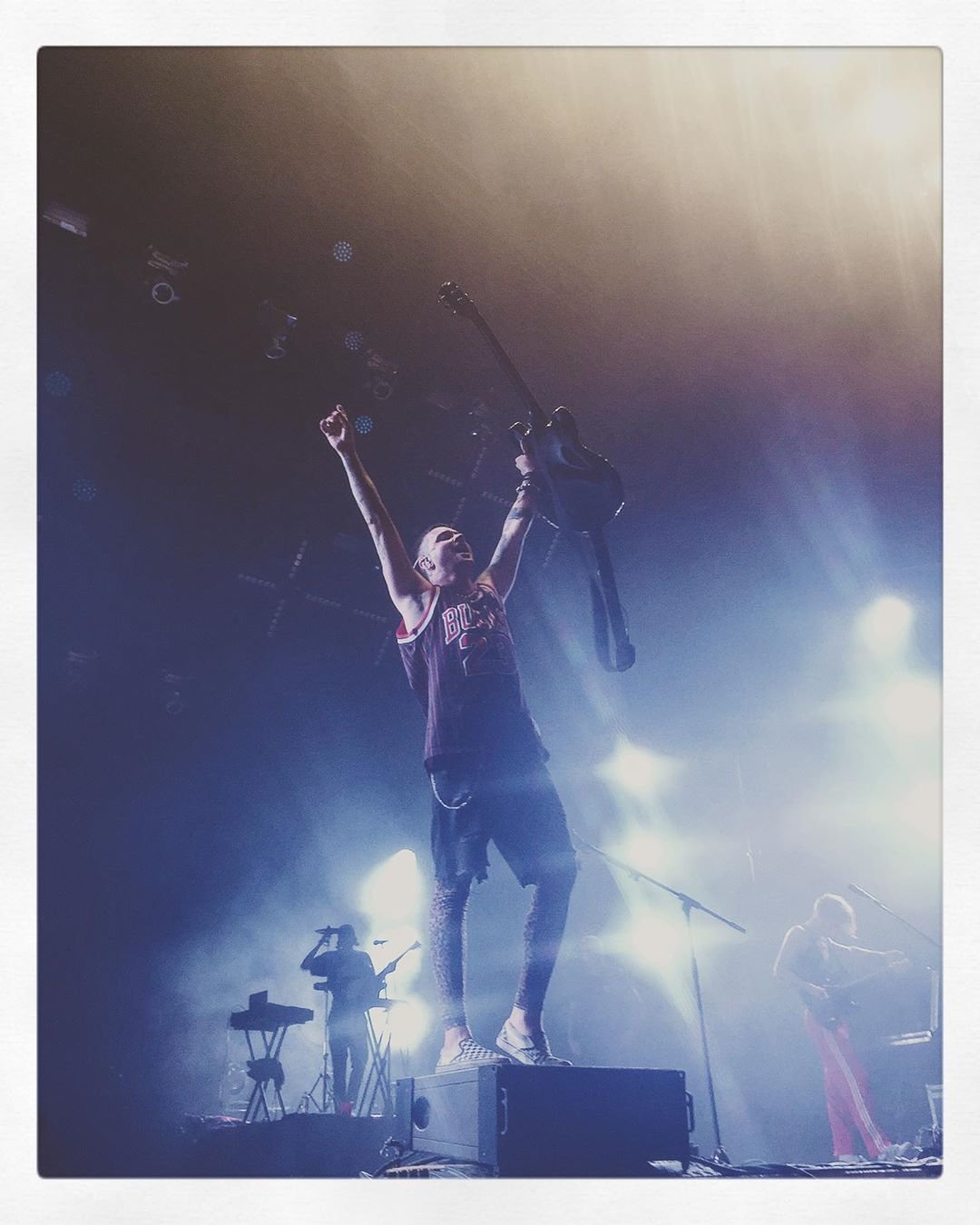 Делили с гостями феста эмоции и звезды. @bebright__ успел сделать такое фото с O.Torvald