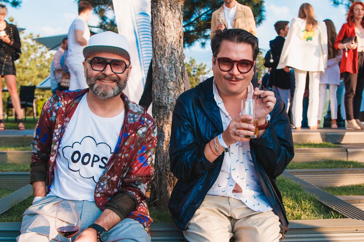 Дизайнеры Серж Смолин и Серж Пайе Дизайнеры Серж Смолин и Серж Пайе