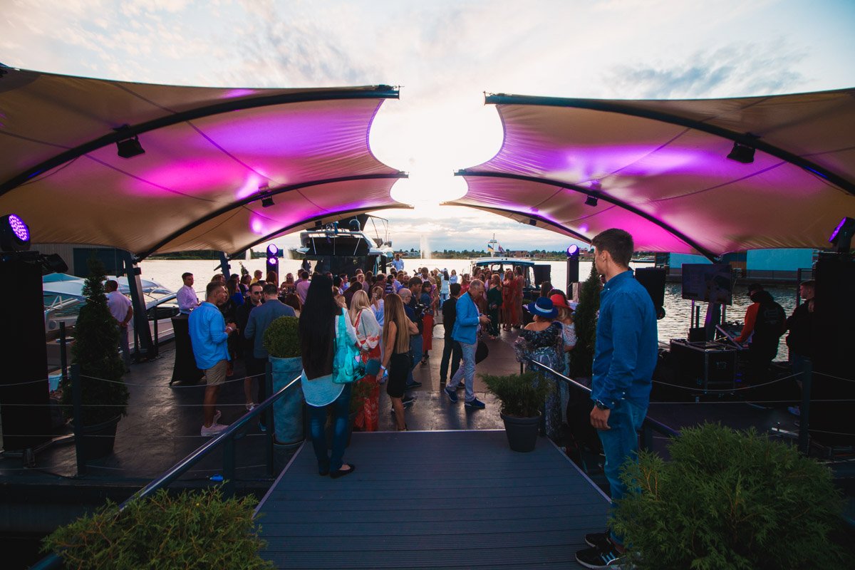 HIGH LIFE клуб станет платформой для общения, нетворкинга и объединения в комьюнити партнеров HIGH LIFE клуб станет платформой для общения, нетворкинга и объединения в комьюнити партнеров