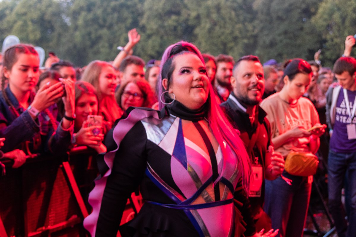 Даже Netta слушала Little Big вместе со всеми