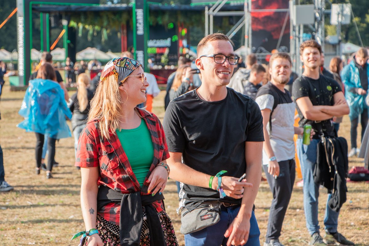 Атмосфера праздника, которая всегда с фестивальщиками