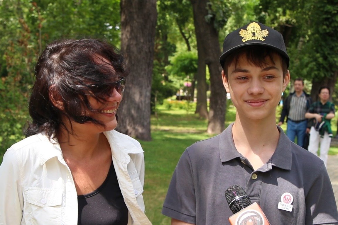 Мама 14-летнего парня уверенна что поездка, которую им подарил ПриватБанк, повлияла на всю их семью