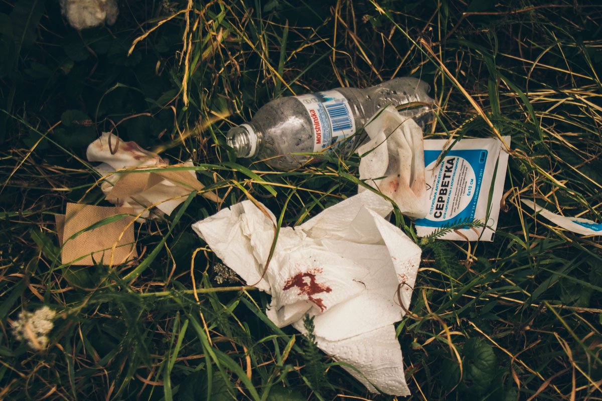 Четырех людей госпитализировали Четырех людей госпитализировали