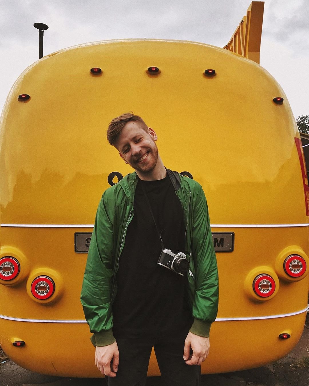 Это, конечно, не Yellow Submarine, но @kraskoe все равно остался доволен. А как по другому, когда вокруг любимые исполнители