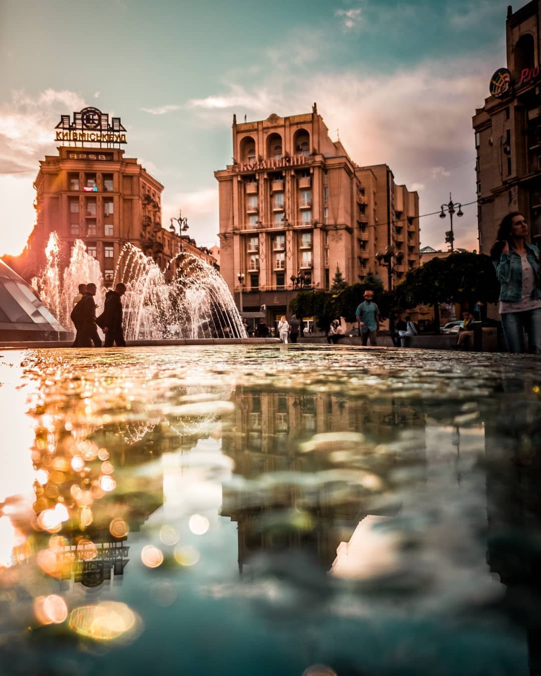 Несмотря на то, что погода в июле не всегда выдавалась теплой, @p_belskyi удалось сделать по настоящему теплый снимок