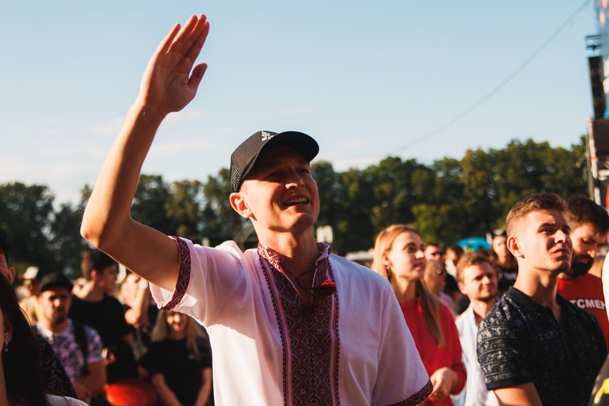 Вышиванки радуют глаз Вышиванки радуют глаз