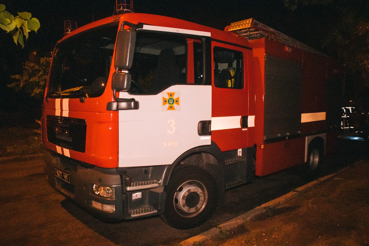 На место выезжали две единицы техники спасателей