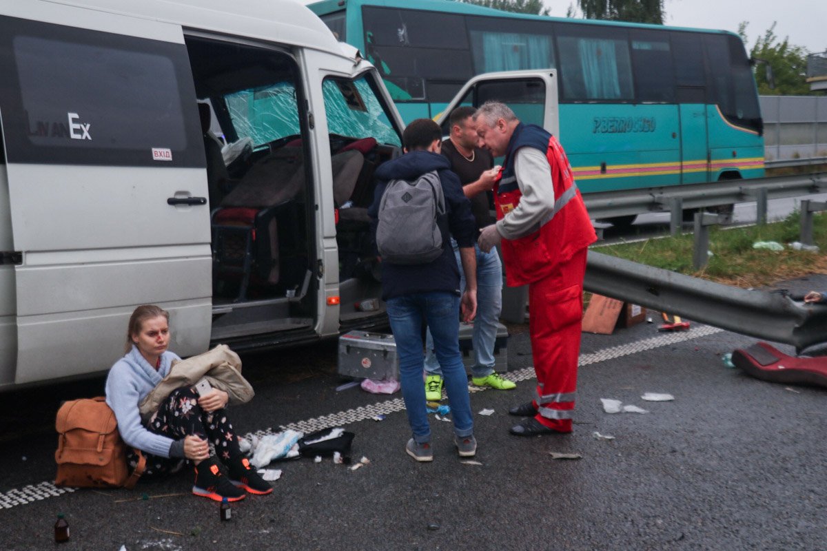 Пассажиры маршрутки, к счастью, остались живы