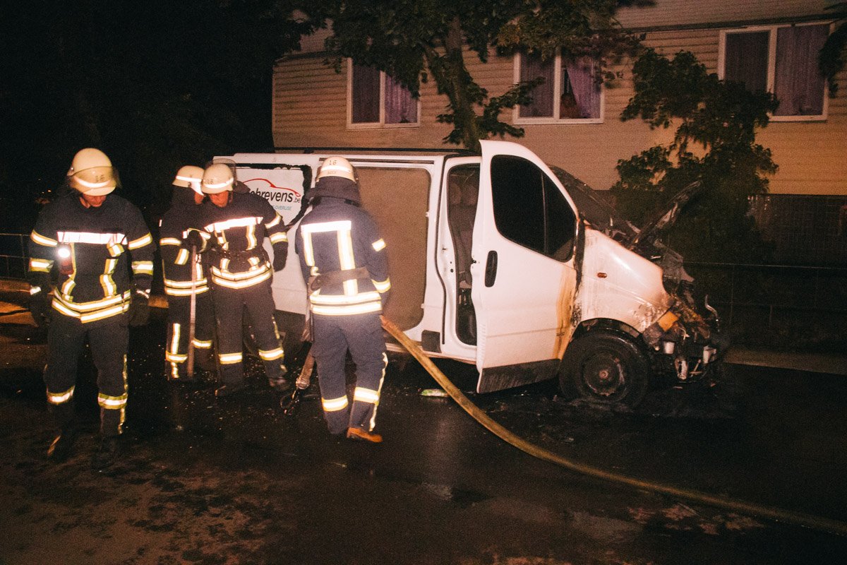 В ночь на 15 июля в Киеве по адресу улица Шумского, 4а произошел пожар