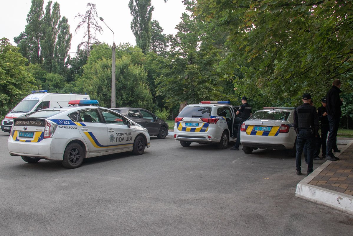 Подробности инцидента устанавливают правоохранители