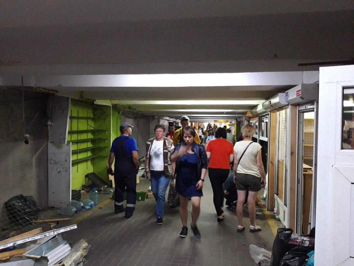 В Киеве еще один подземный переход очистили от точек незаконной торговли