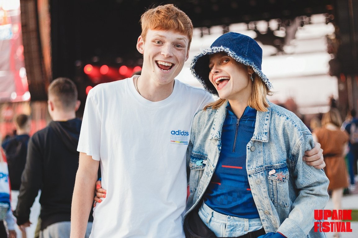 Это же Даша Коломиец!