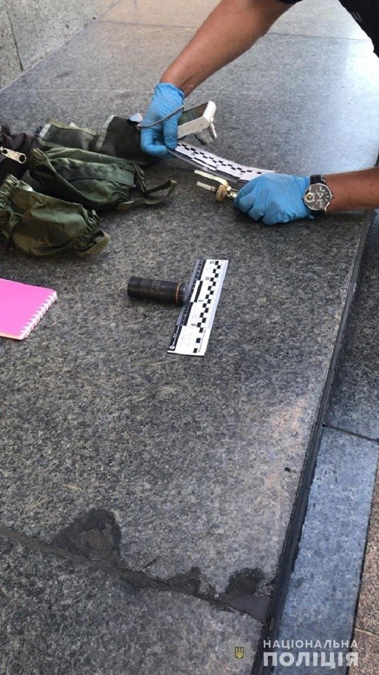 На место происшествия вызвали следственно-оперативную группу