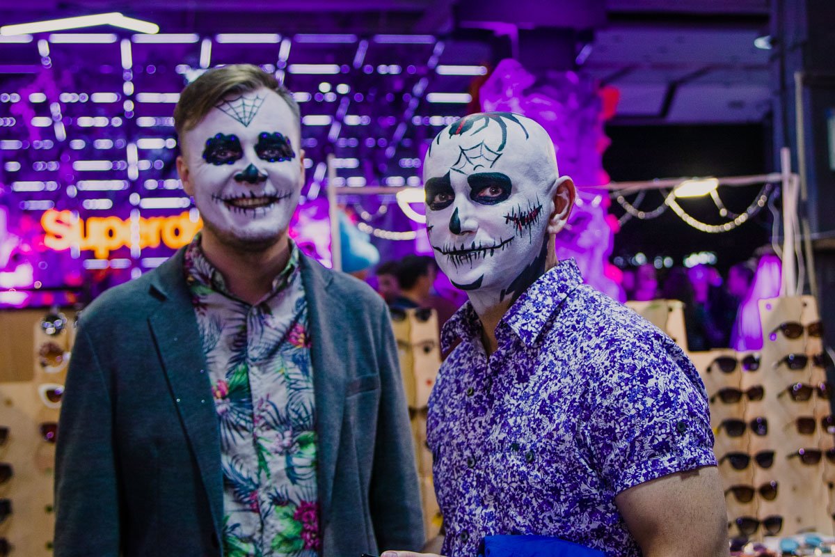 Сколько вариаций макияжа можно было встретить на Santa Muerte