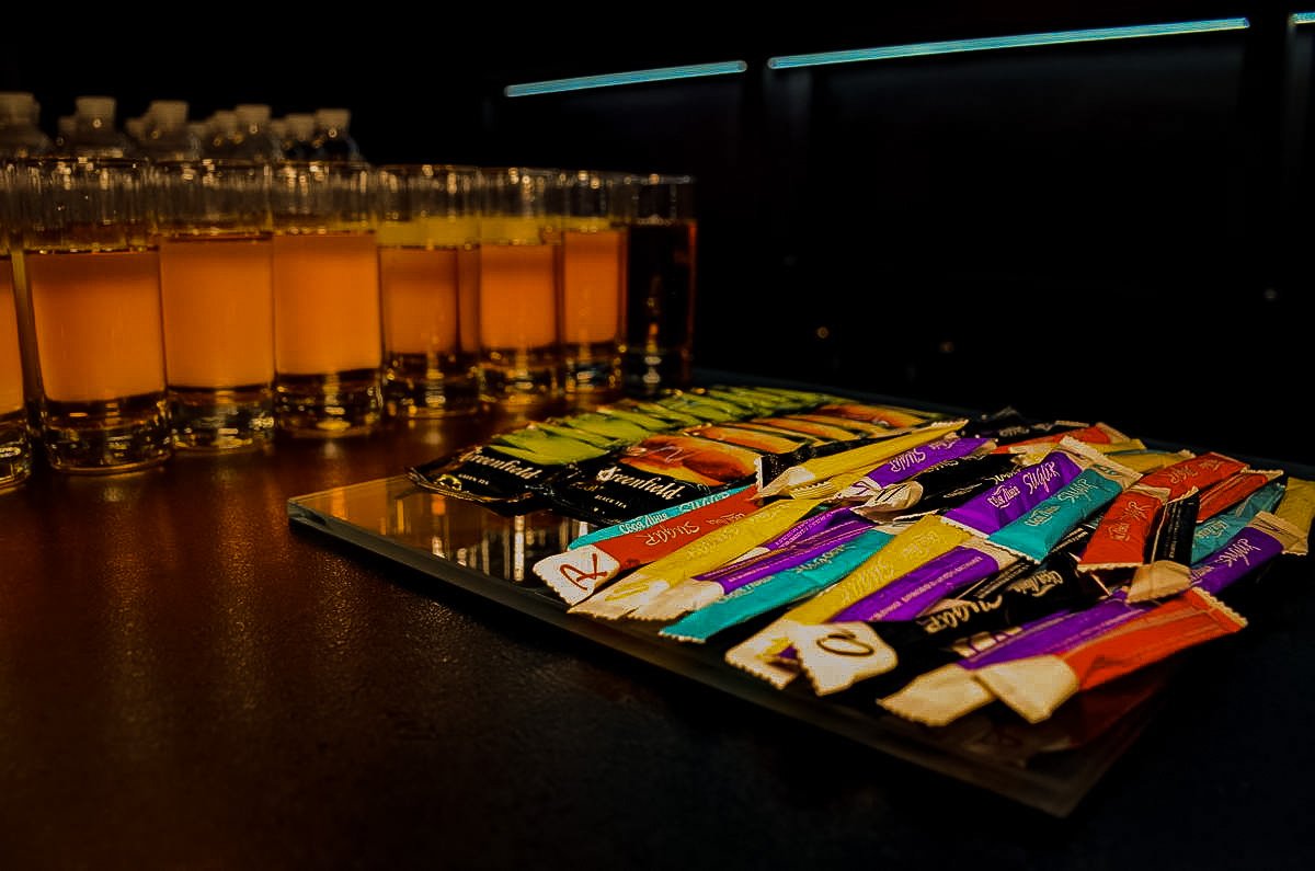 В зоне журналистов два бара