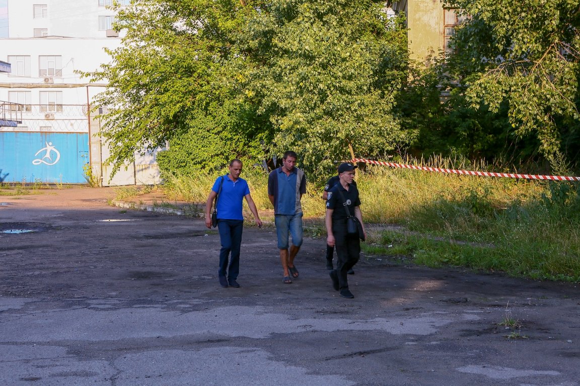 Правоохранителям на месте удалось задержать подозреваемых