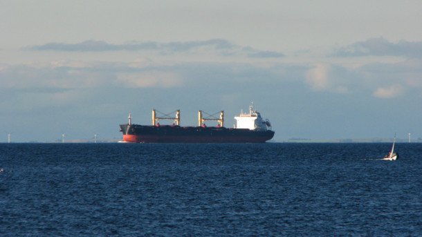 У берегов Ливии затонуло судно: 150 мигрантов исчезли