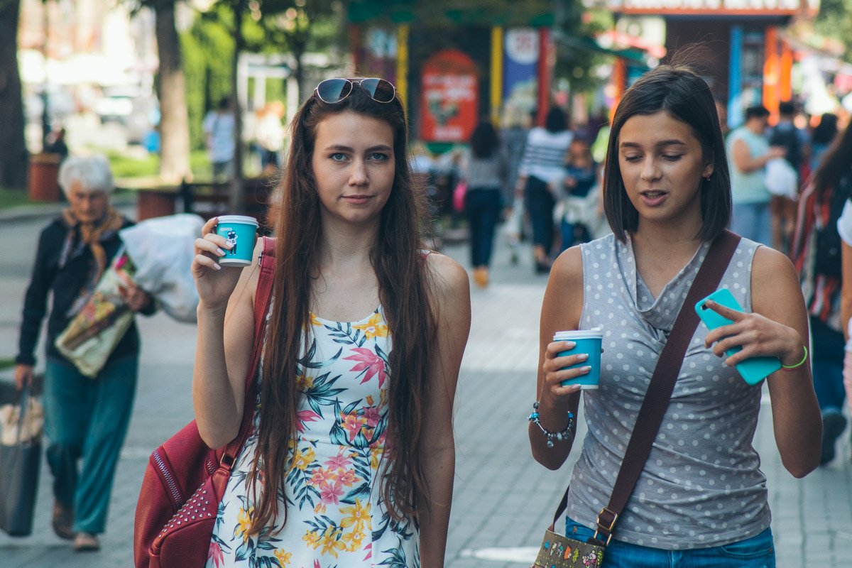 Обеденный кофе не помешает