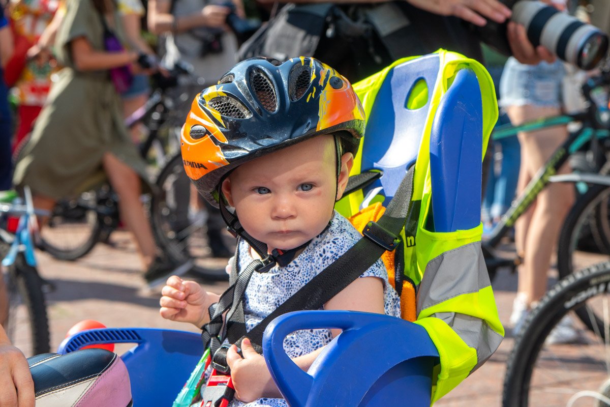 Вот главный участник велопробега. К спорту надо приучать с детства Вот главный участник велопробега. К спорту надо приучать с детства