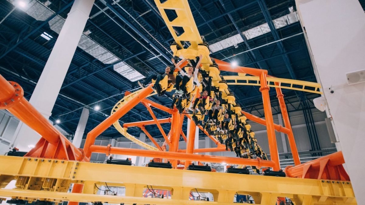 Galaxy - один из крупнейших парков развлечений в Европе