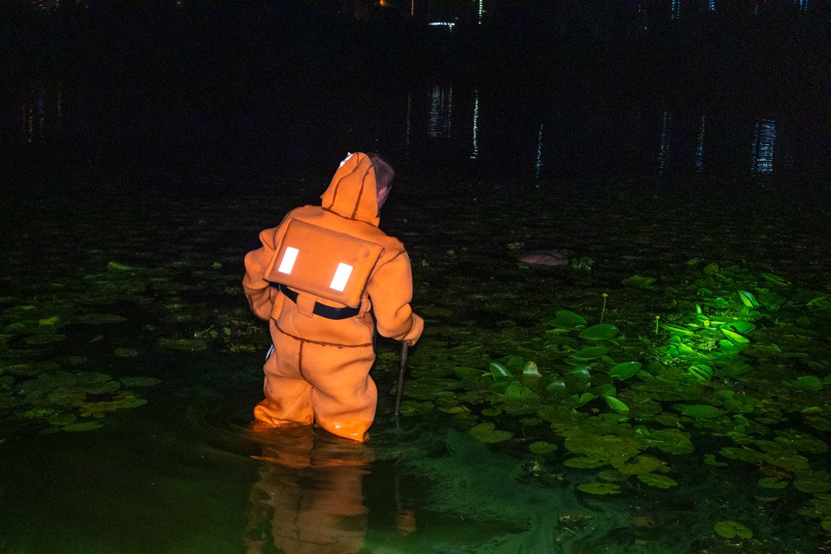 Тело находилось на расстоянии пяти метров от берега