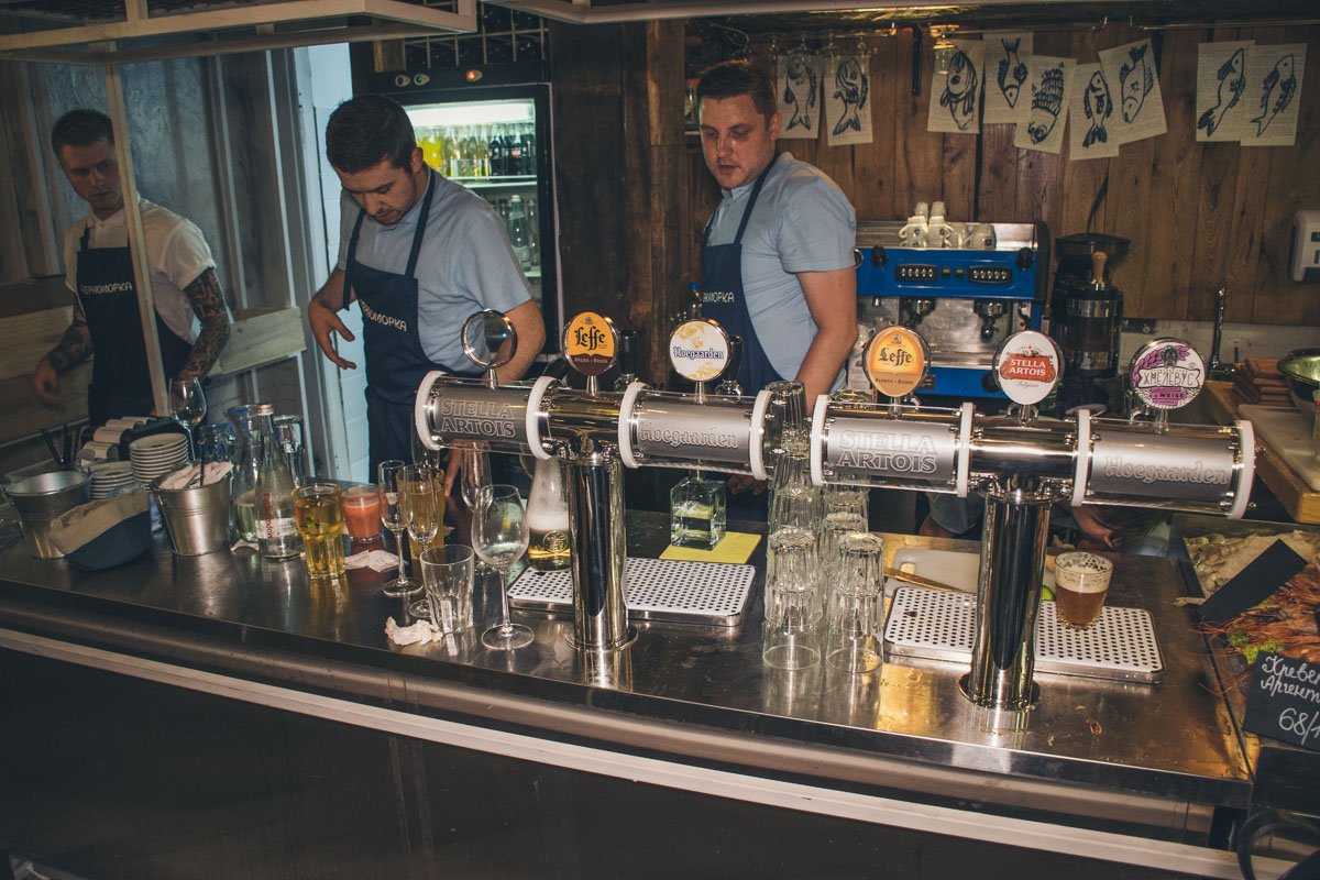 Здесь можно угоститься крафтовым пивом Здесь можно угоститься крафтовым пивом