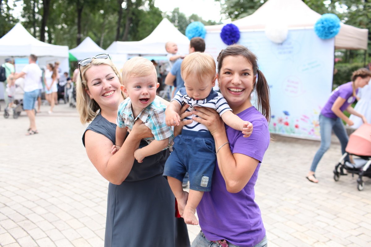 В парке Шевченко будет праздник для кормящих мам и детей