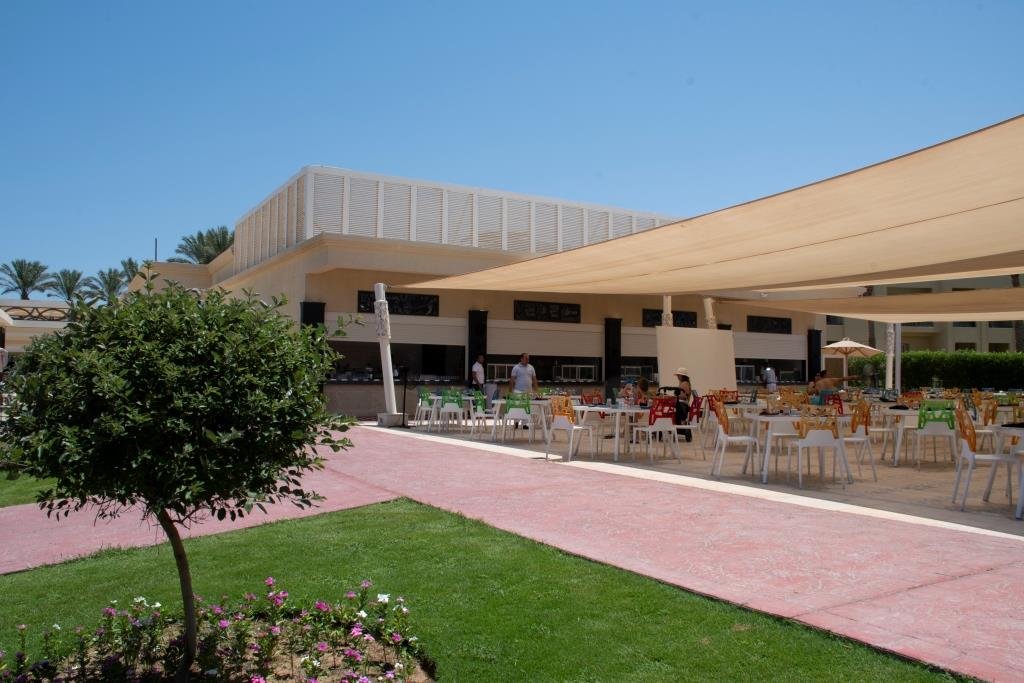 А вот и фудкорт с самым вкусным мороженым А вот и фудкорт с самым вкусным мороженым