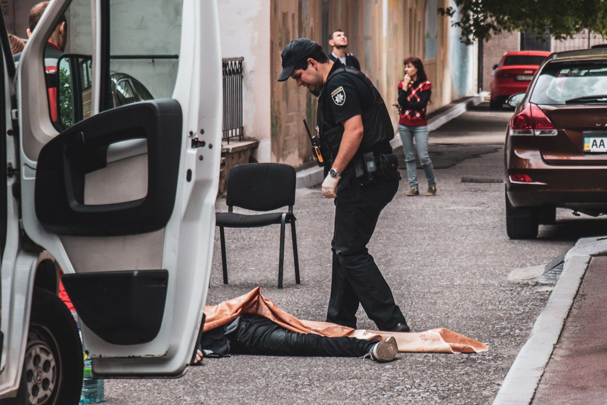 На улице Жилянской произошел трагический случай 