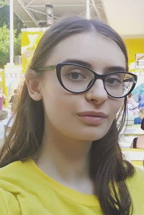 В Киеве пропала 15-летняя Бадина Екатерина В Киеве пропала 15-летняя Бадина Екатерина
