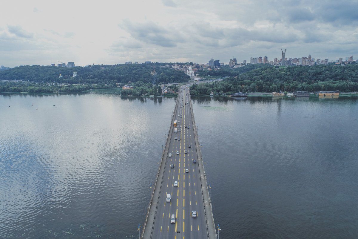 Проведению ремонта мешает как раз статус памятника архитектуры, который есть у моста Проведению ремонта мешает как раз статус памятника архитектуры, который есть у моста