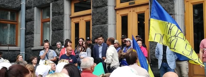 Секс в Киеве, салаты и штурм офиса Зеленского: самые читаемые новости за всю историю Информатора 5